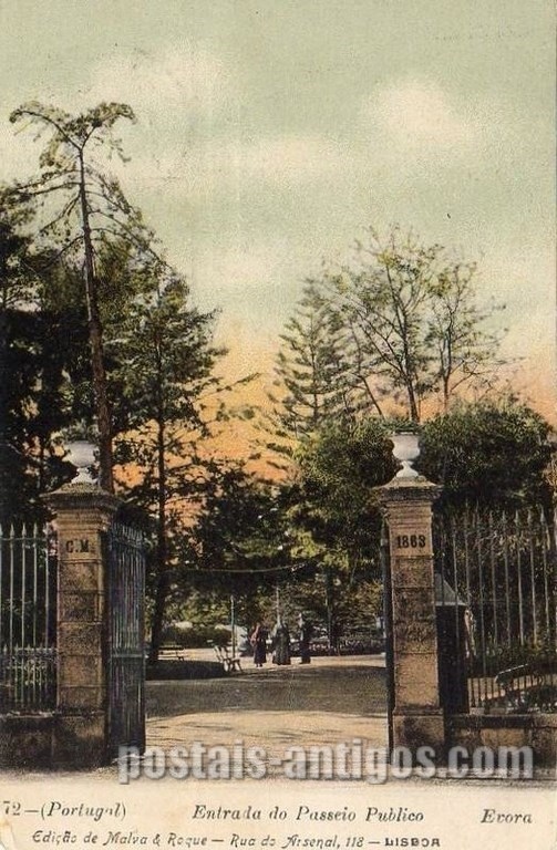 Bilhete postal da Entrada do Passeio Público​ - Évora | Portugal em postais antigos