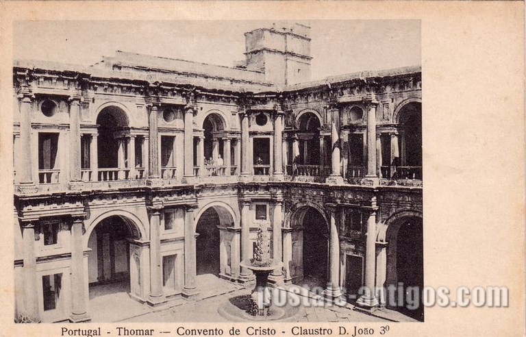 Bilhete postal ilustrado do Claustro Dom João III do Convento de Cristo, Tomar | Portugal em postais antigos