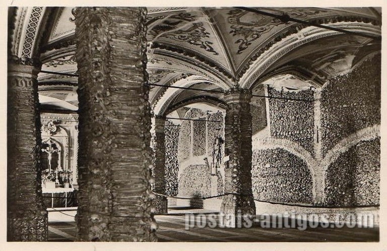 Bilhete postal da Capela dos Ossos, Igreja de São Francisco, Évora | Portugal em postais antigos