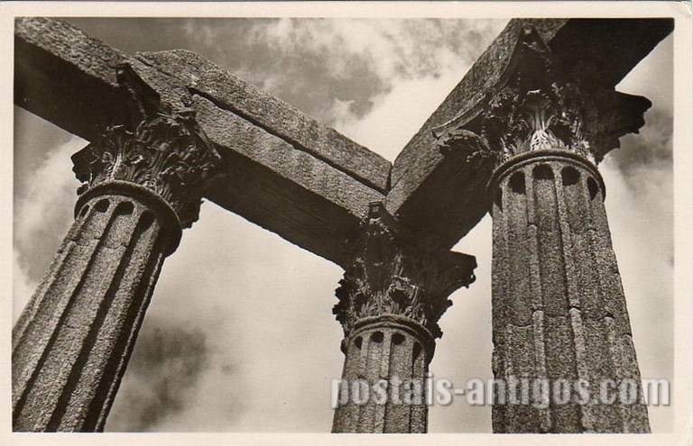 Bilhete postal do Templo de Diana (capiteis), Évora | Portugal em postais antigos