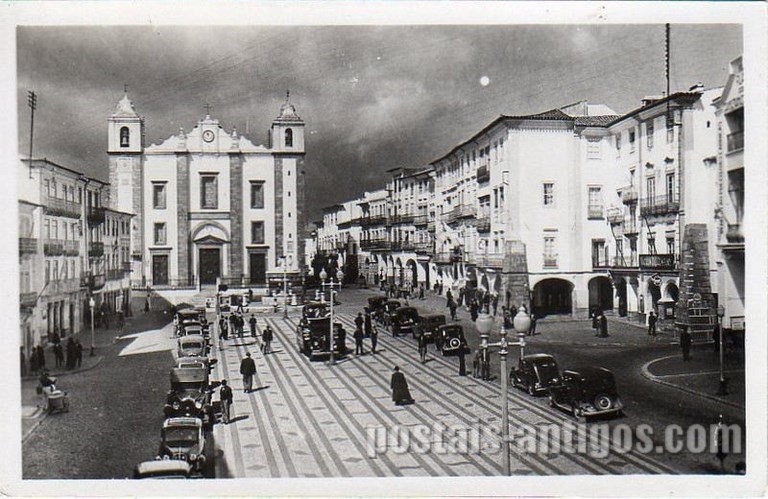 Bilhete postal da Praça do Giraldo, Évora | Portugal em postais antigos
