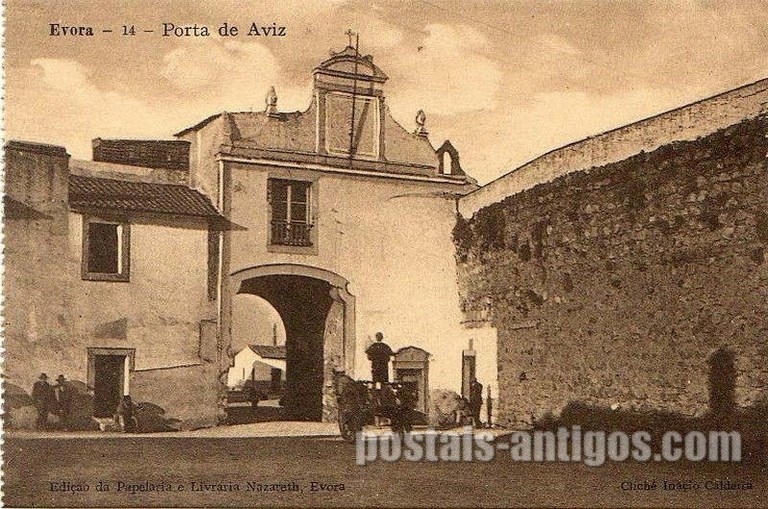 Bilhete postal da Porta de Avis​, Évora | Portugal em postais antigos