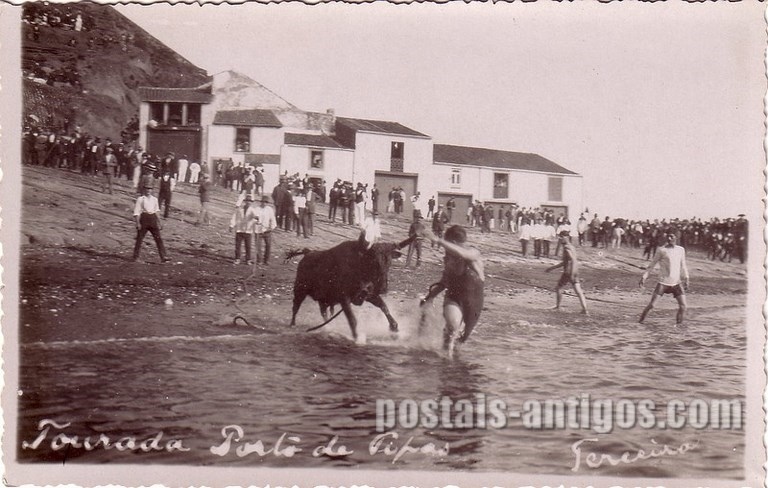 Bilhete postal da Tourada, Porto de Pipas, ​Angra do Heroísmo, Açores | Portugal em postais antigos