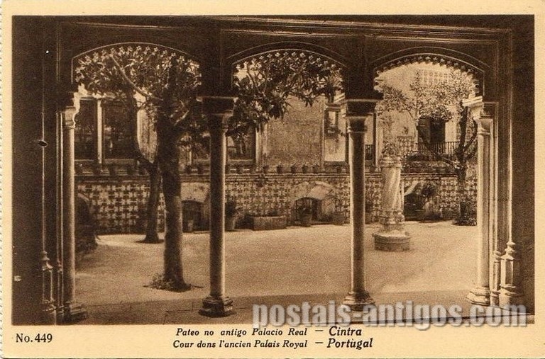 Bilhete postal ilustrado de Sintra, Páteo no antigo ​Palácio Real | Portugal em postais antigos 