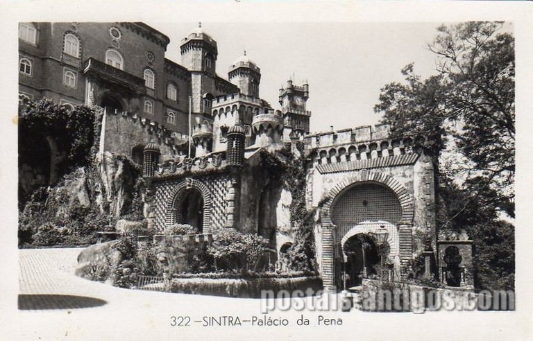 Bilhete postal ilustrado da Entrada do Palácio da Pena, Sintra | Portugal em postais antigos 