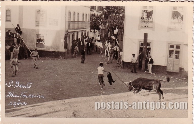 Bilhete postal da Tourada á corda, São Bento, ​Angra do Heroísmo, Açores | Portugal em postais antigos