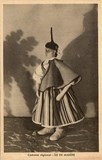 Bilhete postal antigo: Costume Regional da Ilha da Madeira​ - Costume Português - Exposição Universal de Paris de 1937.