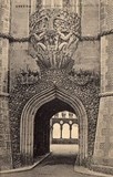 Bilhete postal ilustrado de  uma entrada do Castelo da Pena, Sintra | Portugal em postais antigos 